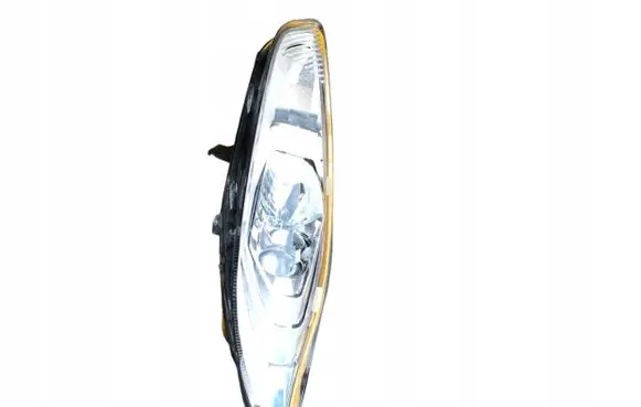 Ford Fiesta Headlight/headlamp 13W030