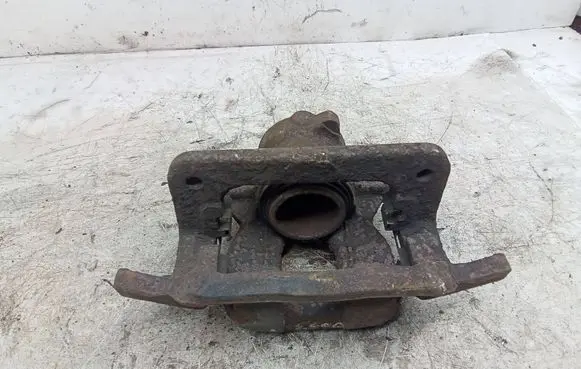 Peugeot 407 Front brake caliper 9656823280 32035801A
