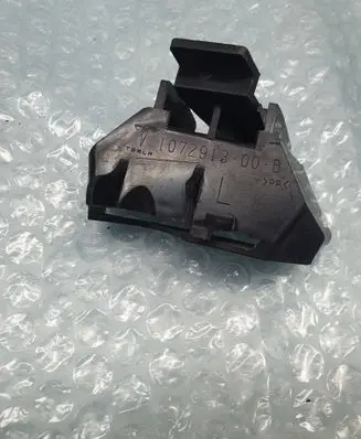Tesla Model S Fog light bracket 107291300B 107291300 1072913