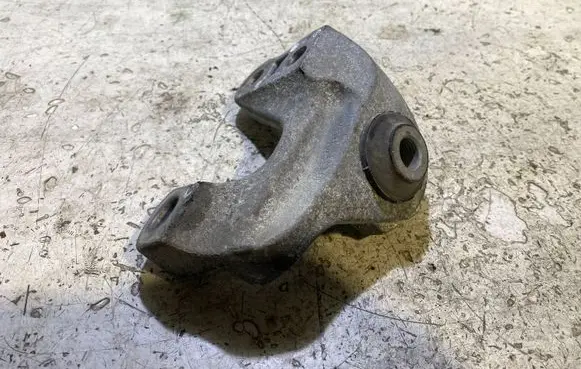 Chrysler 200 Engine mounting bracket 68172353AD