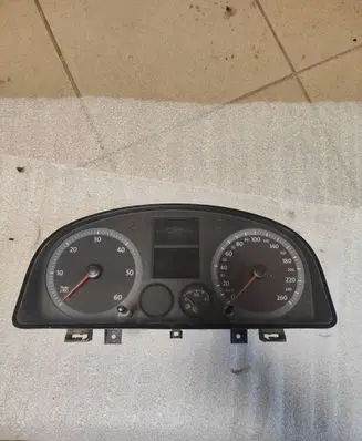 Volkswagen Caddy Speedometer (instrument cluster) 2K0920841C