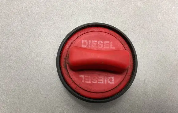 Mercedes-Benz C W204 Fuel tank filler cap A2204700705