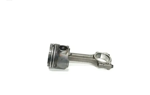 Nissan Juke I F15 Piston with connecting rod 765 26BS1C49