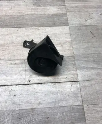Volvo XC70 Horn signal A046522 002A08120