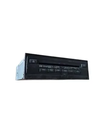 Audi A4 S4 B7 8E 8H CD/DVD changer 4E0035111A