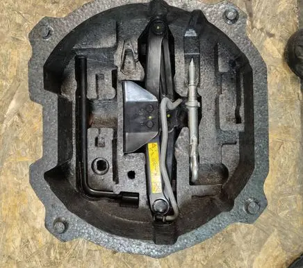 Peugeot 508 Tool set 9681838080 244497