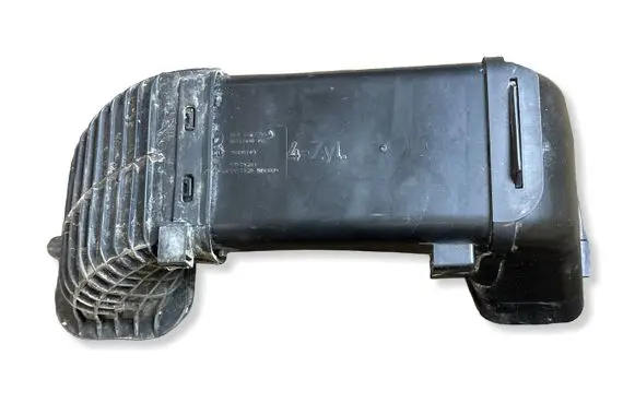 BMW 4 F32 F33 Air intake duct part 10737810