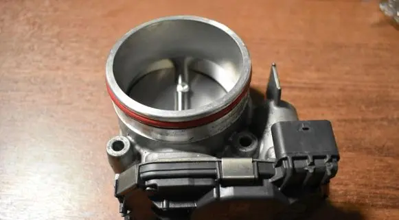 Mercedes-Benz Vito Viano W638 Throttle valve A2641410100