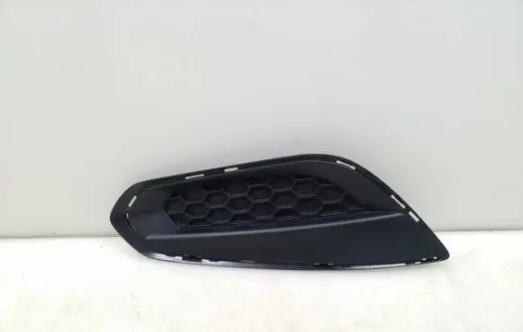 Volvo S60 Front bumper lower grill 31294134