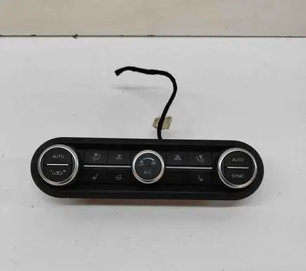 Alfa Romeo Stelvio Interior fan control switch 1561774560 01561774560