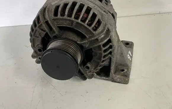 Volvo S40, V40 Generator/alternator 0124525014 8622786