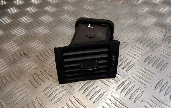 Audi A4 S4 B7 8E 8H Dashboard side air vent grill/cover trim 8E0820901F 8E0820901 3491