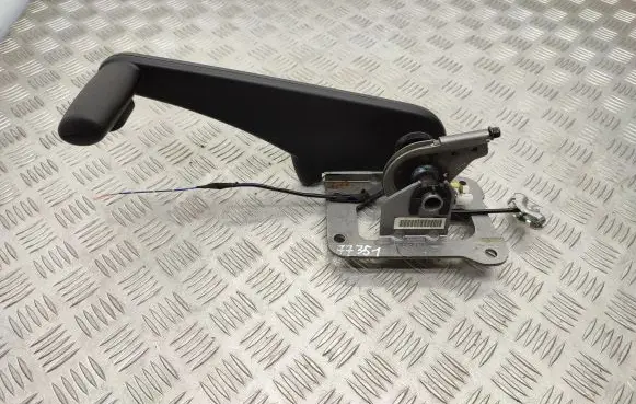 Mini Cooper Countryman R60 Handbrake/parking brake lever assembly 9811241 981124102