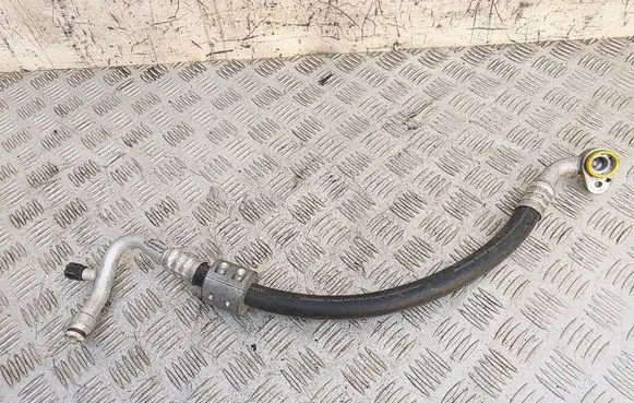 Air conditioning (A/C) pipe/hose