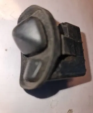 BMW 5 E34 Wing mirror switch 61311369331 03830700 1369331