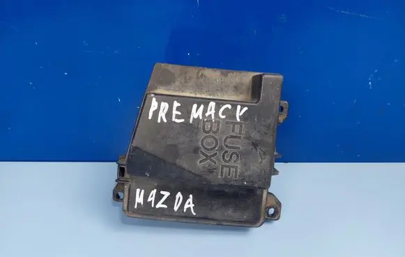 Mazda Premacy Fuse box set C10066760B B25D66767