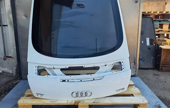 Audi TT TTS Mk2 Tailgate/trunk/boot lid