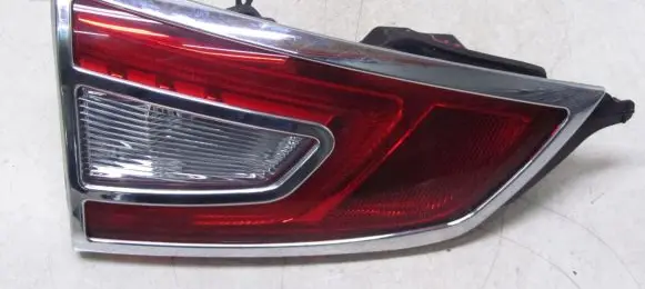 Nissan Qashqai Tailgate rear/tail lights
