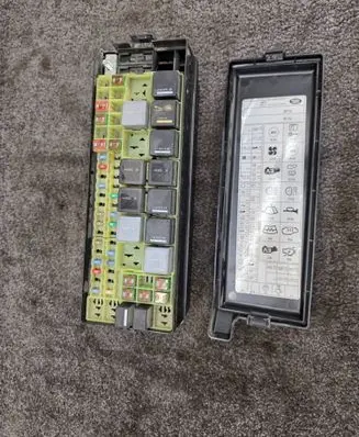 Land Rover Range Rover Sport L494 Fuse box set DK5214K016AA 55L6E01V8