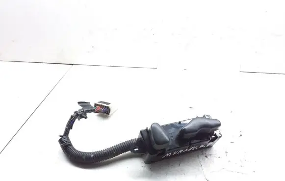 Nissan Murano Z50 Seat control switch 