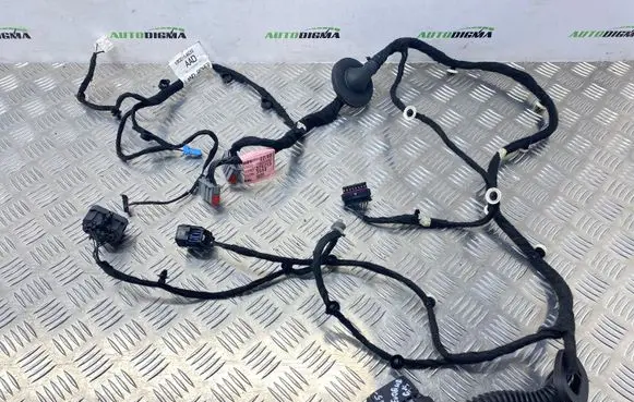 Land Rover Evoque II Rear door wiring loom K8D214633 K8D214633AAD
