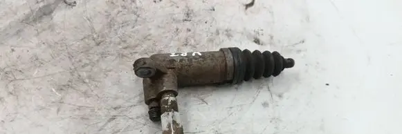 Audi A4 S4 B5 8D Clutch slave cylinder 4A0721261
