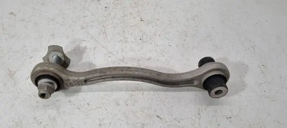 Mercedes-Benz C W205 Rear control arm 20402 A20402
