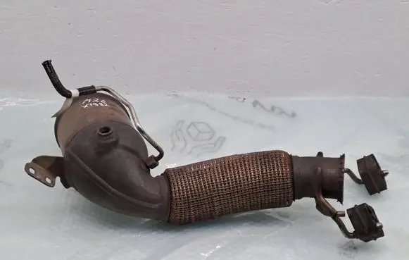 BMW 2 F46 Catalyst/FAP/DPF particulate filter 8482013