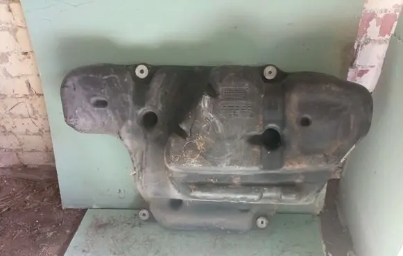 Toyota Auris E180 Fuel tank 7710002A80 7700102580 7700102590