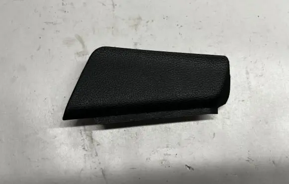 Ford Mustang VI Other center console (tunnel) element FR3B63044F46A
