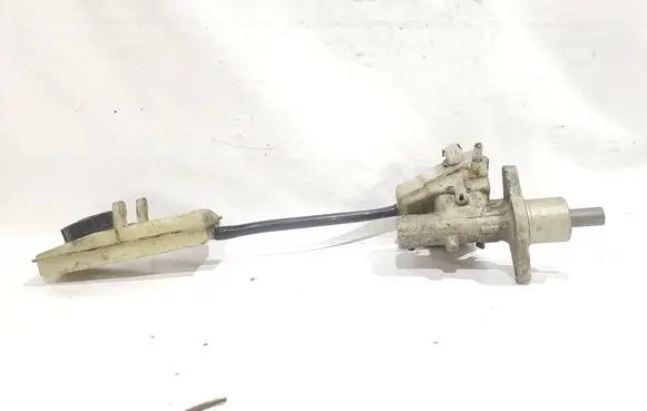 Ford Focus C-MAX Master brake cylinder 03350886401