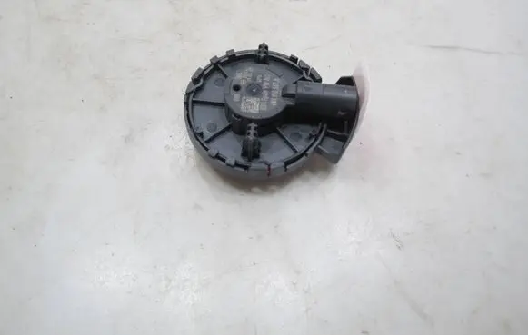 Volkswagen T-Cross Airbag deployment crash/impact sensor 4M0955557A