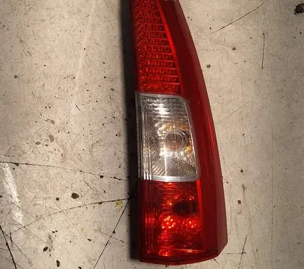Volvo V70 Rear/tail lights 160986