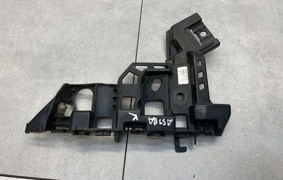 Opel Astra K Front bumper mounting bracket 39020432