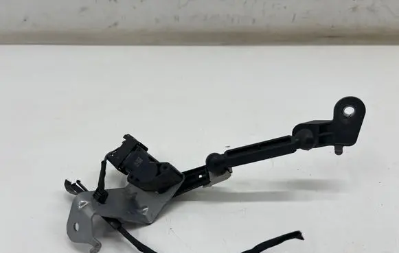 BMW i4 Headlight/headlamp level sensor 6895466