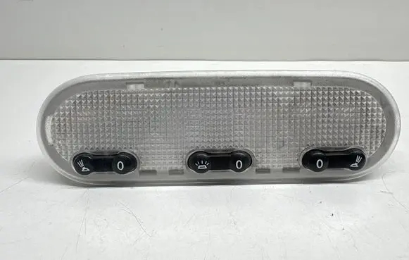 Nissan Juke I F15 Front seat light 81463