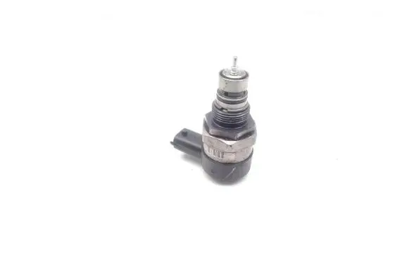 Jaguar XE Fuel pressure regulator 0281006464