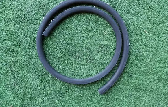 BMW 4 F32 F33 Rubber seal front coupe door 7279737