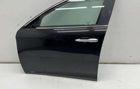 Alfa Romeo Giulietta Front door MMAUTKO22601