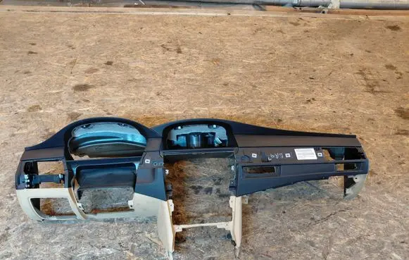 BMW 5 E60 E61 Dashboard 7063266 706326613