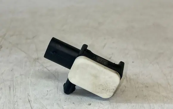 Audi A6 S6 C6 4F Airbag deployment crash/impact sensor 4F0959643B
