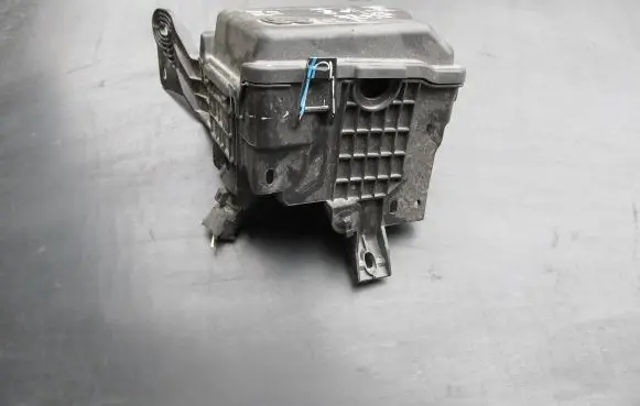Peugeot 208 Fuse box set 452448103 47751
