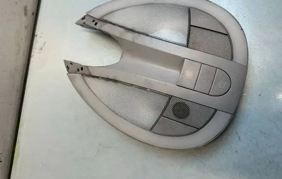 Mercedes-Benz E W211 Front seat light 2118204201
