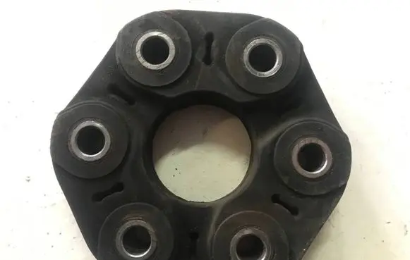 BMW X3 F25 Rear prop shaft donut coupling/joint 7511454