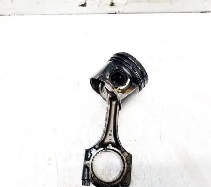 Toyota Corolla E120 E130 Piston with connecting rod