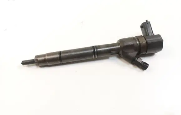 Hyundai i40 Fuel injector 338002A800 0445110411