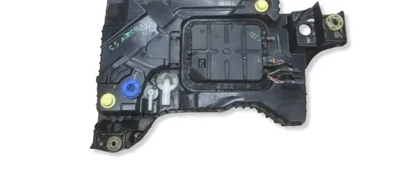 Citroen C5 Aircross AdBlue liquid reservoir 1002560 P1001672 P1002462