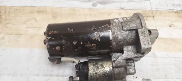 Opel Zafira B Starter motor