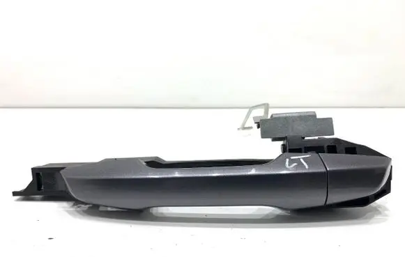 Honda CR-V Rear door exterior handle 