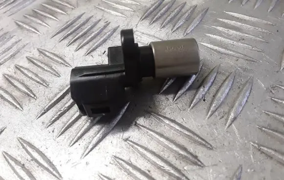 Toyota Avensis T250 Crankshaft position sensor 9091905012 0296000251